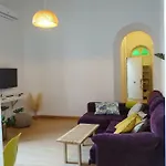 Veedor 12 * קדיז