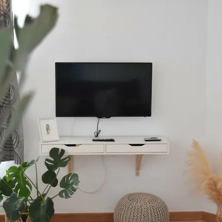 Apartment Veedor 12 *