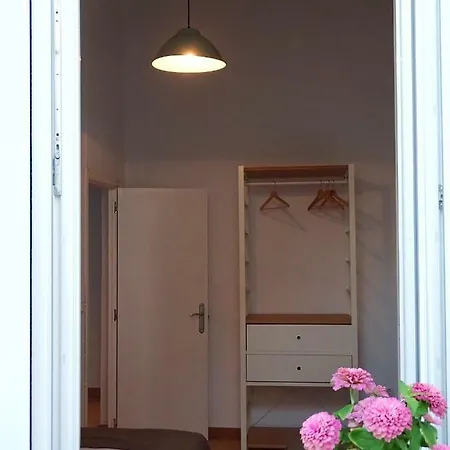 Appartement Veedor 12 *